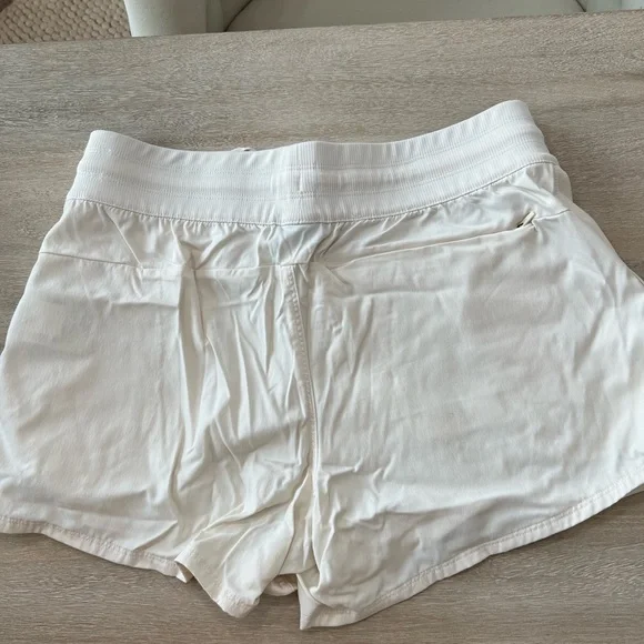 North Face Aphrodite Shorts Dune - Picture 6 of 8